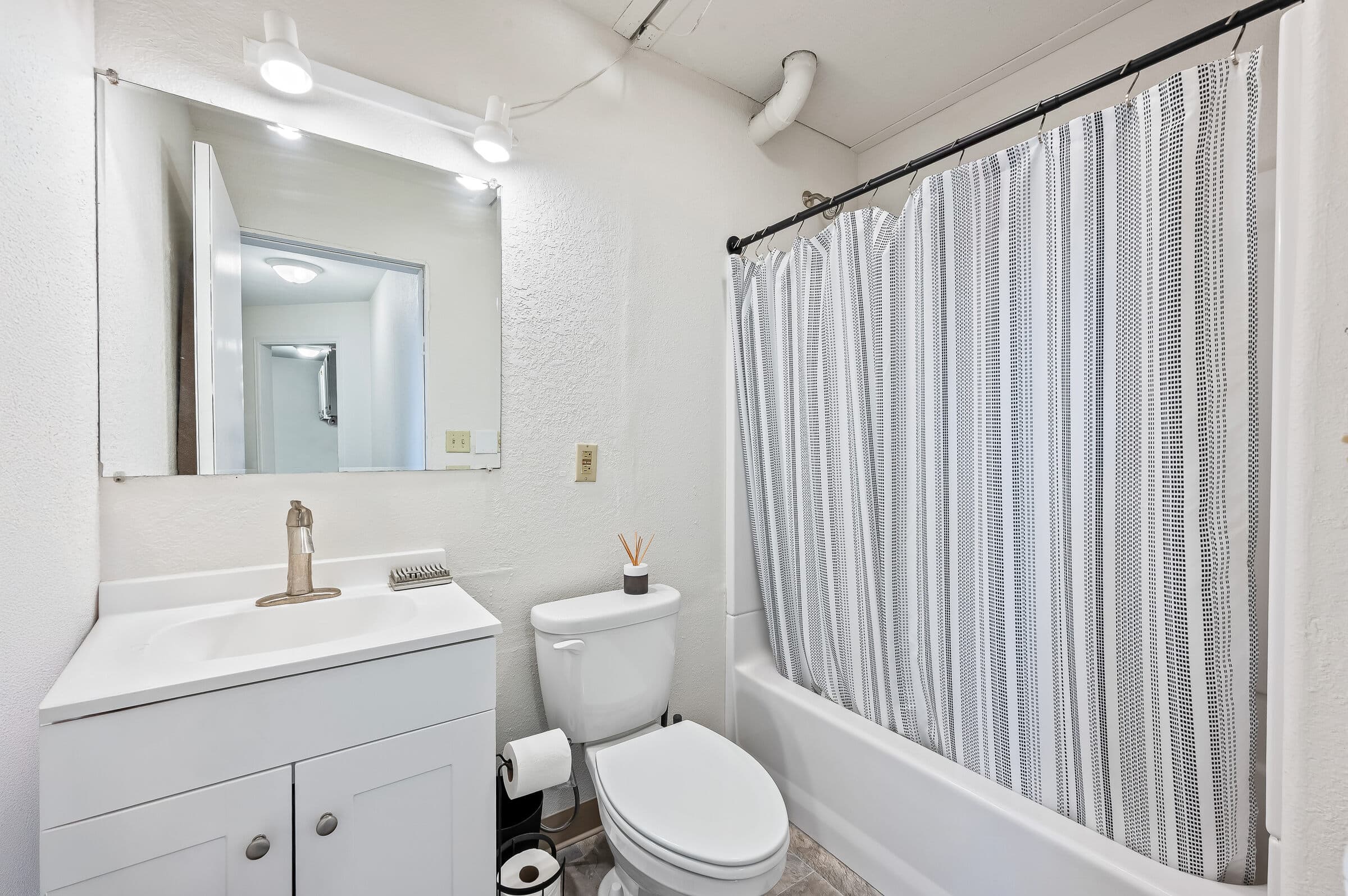 Brelsford Vineyards Apartments